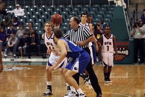 华体会-德甲比赛中的新兴战术流派，德甲潜力新星最佳阵容